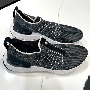 NIKE react phantom run flyknit women’s shoe